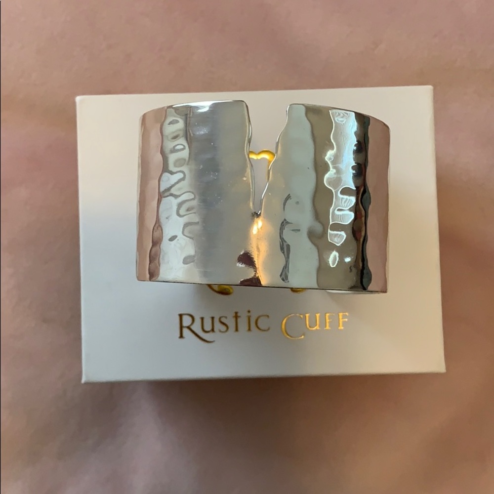 🎁Rustic Cuff Bracelet🎁 - Picture 5 of 9